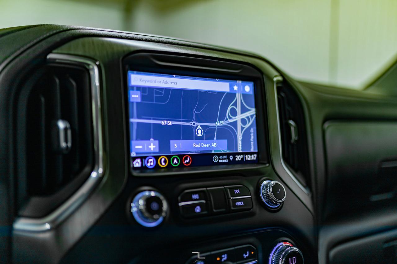 2021 GMC Sierra 1500 4x4 Crew Cab Denali Diesel Leather Nav BCam Red Deer AB