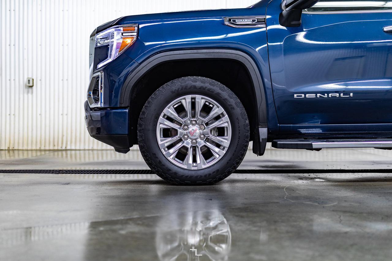 2021 GMC Sierra 1500 4x4 Crew Cab Denali Diesel Leather Nav BCam Red Deer AB