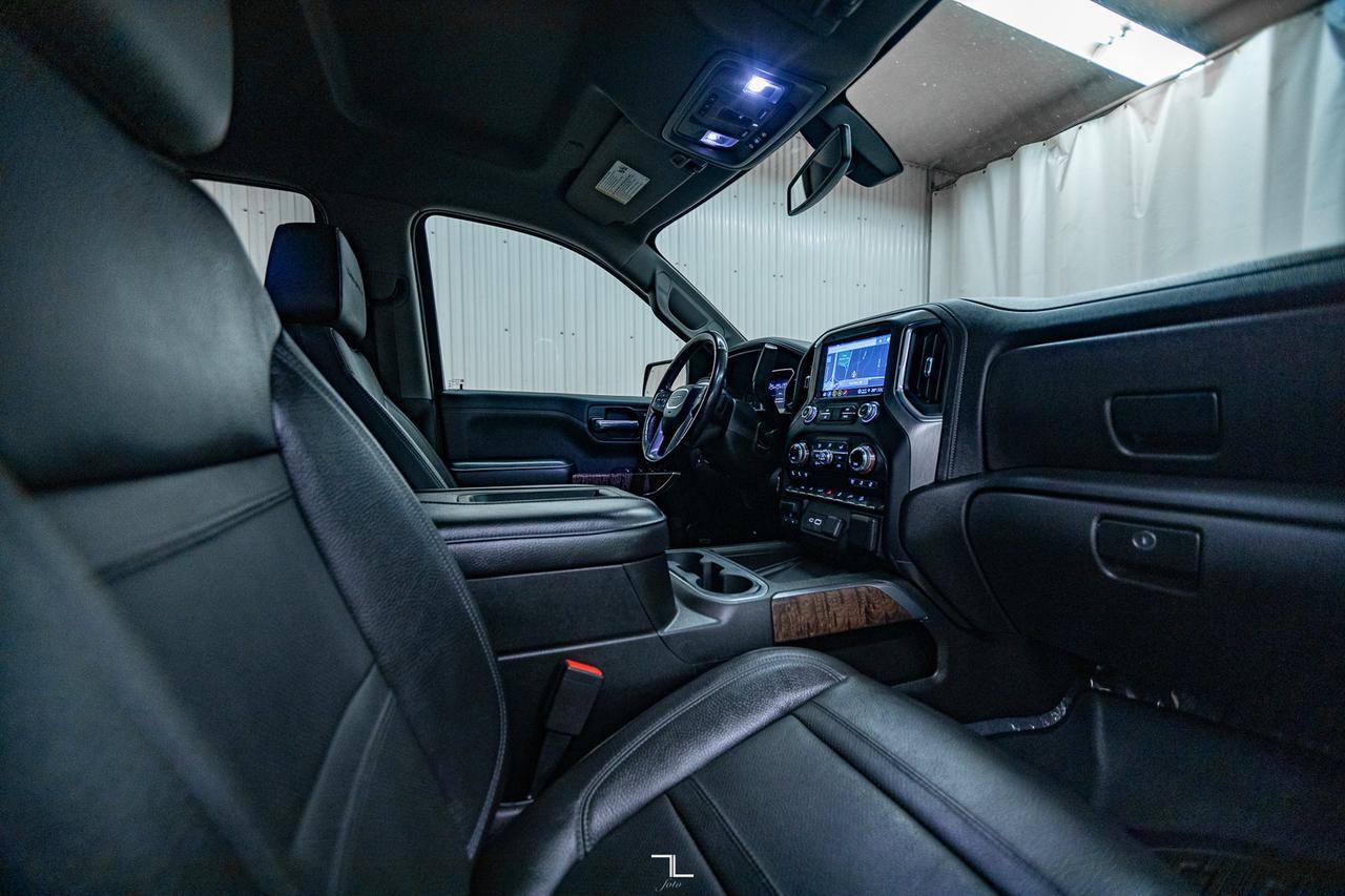 2021 GMC Sierra 1500 4x4 Crew Cab Denali Diesel Leather Nav BCam Red Deer AB