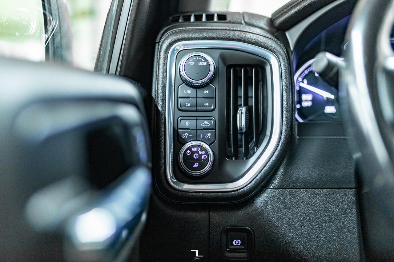 2021 GMC Sierra 1500 4x4 Crew Cab Denali Diesel Leather Nav BCam Red Deer AB