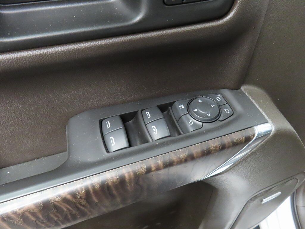 2021 GMC Sierra 1500 4x4 Crew Cab Denali Fond du Lac WI