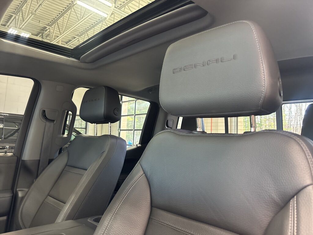 2021 GMC Sierra 1500 4x4 Crew Cab Denali Fond du Lac WI