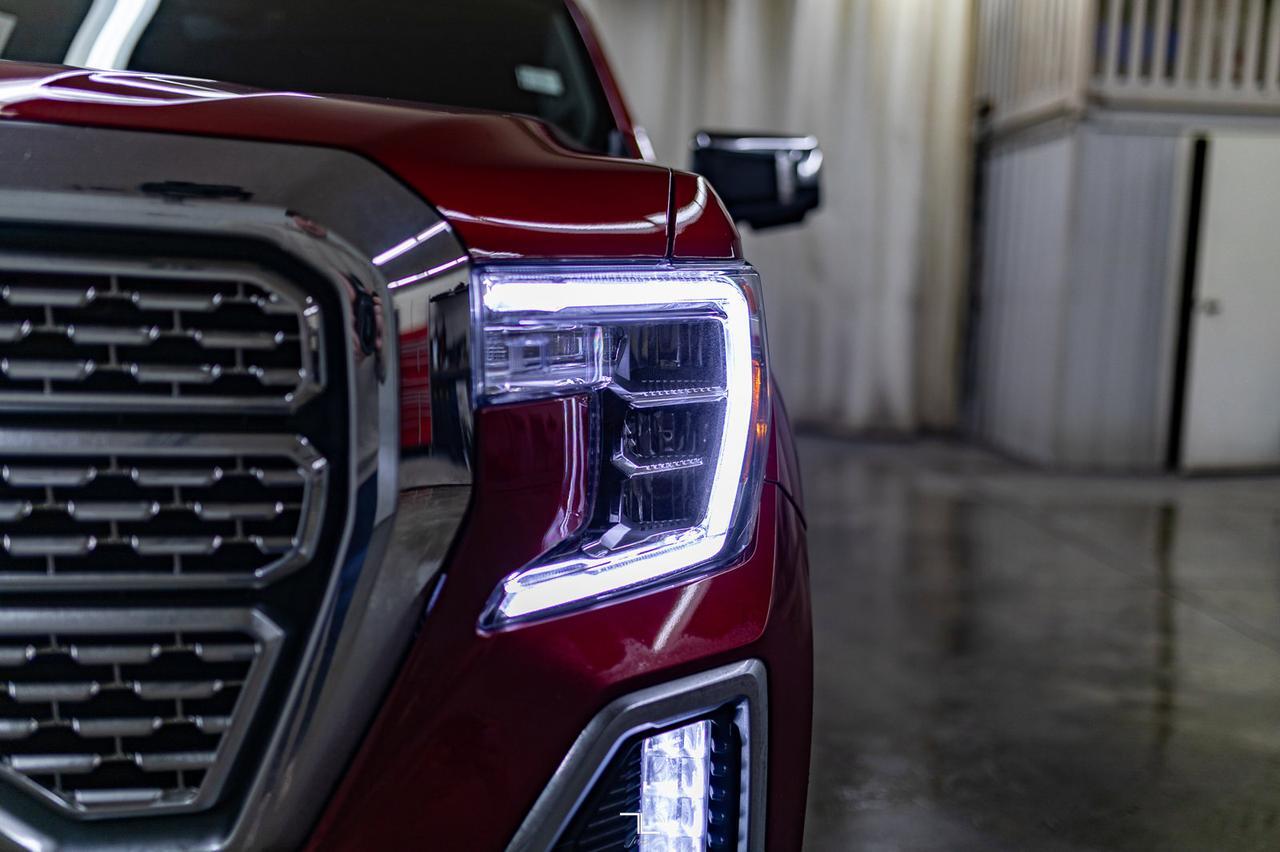 2021 GMC Sierra 1500 4x4 Crew Cab Denali Leather Roof Nav Red Deer AB