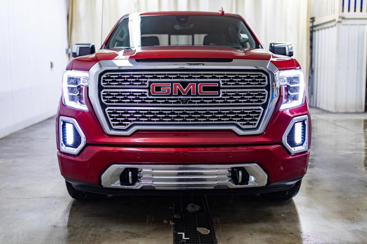 2021 GMC Sierra 1500 4x4 Crew Cab Denali Leather Roof Nav Red Deer AB