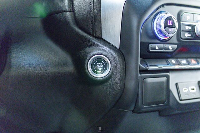 2021 GMC Sierra 1500 4x4 Crew Cab SLE Diesel PSeat BCam Red Deer AB