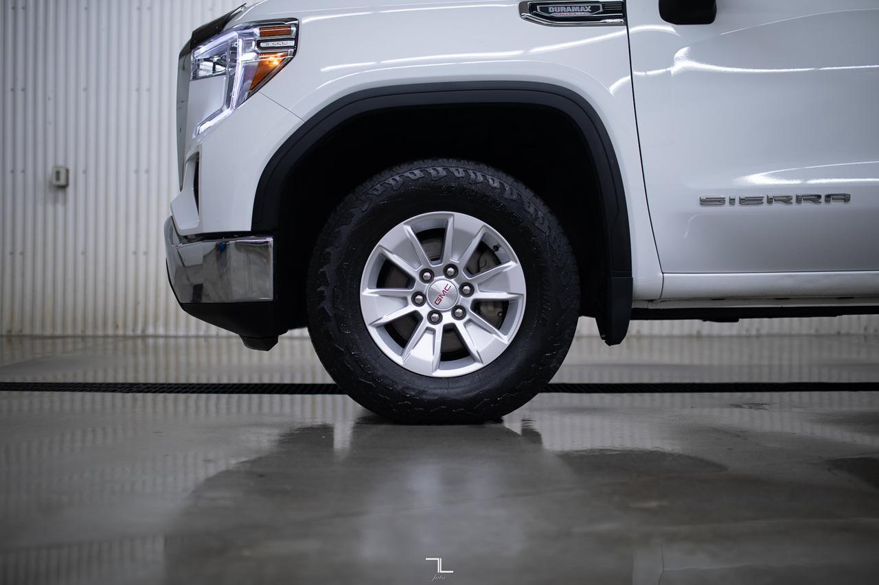2021 GMC Sierra 1500 4x4 Crew Cab SLE Diesel PSeat BCam Red Deer AB