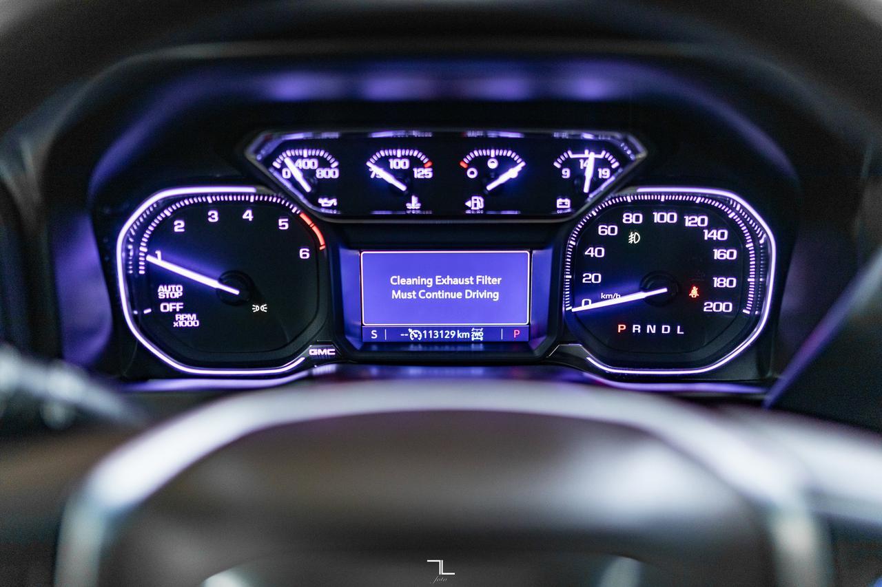 2021 GMC Sierra 1500 4x4 Crew Cab SLT X31 Diesel Leather Roof BCam Red Deer AB