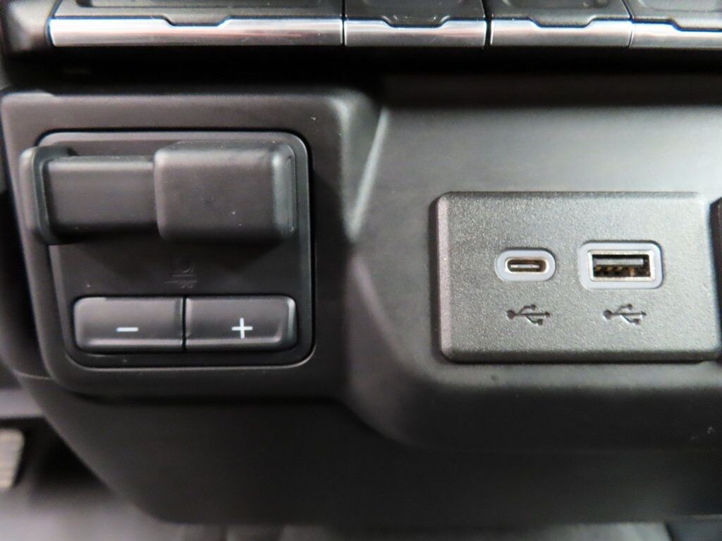 2021 GMC Sierra 1500 4x4 Double Cab SLE Fond du Lac WI