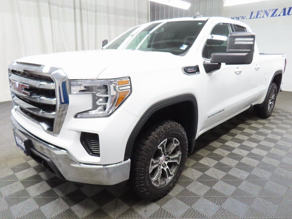 2021 GMC Sierra 1500 4x4 Double Cab SLE Fond du Lac WI