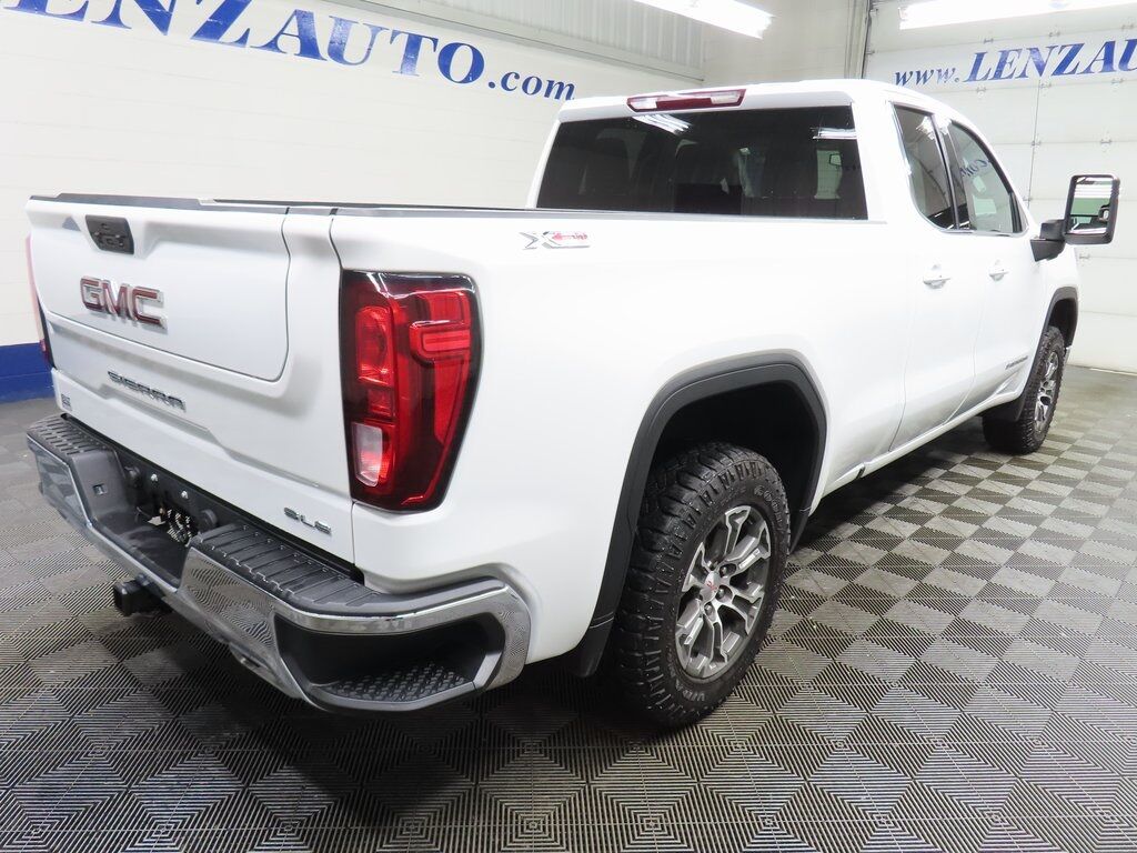 2021 GMC Sierra 1500 4x4 Double Cab SLE Fond du Lac WI