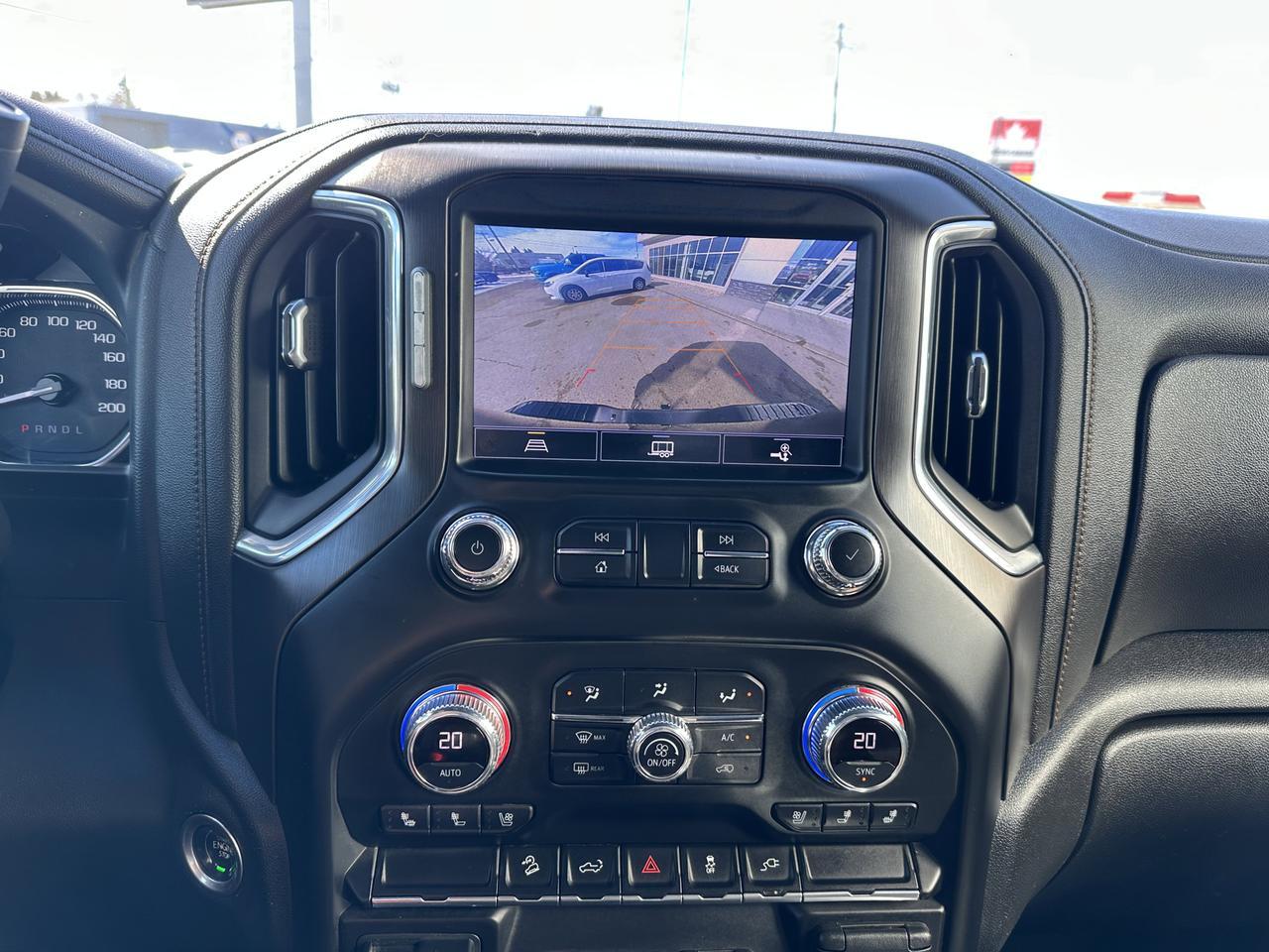 2021 GMC Sierra 1500 AT4 Crew Cab 4WD | V8 | Leather | Heated Vented Seats | MultiPro Tailgate | 2IN Factory Lift Redwater AB
