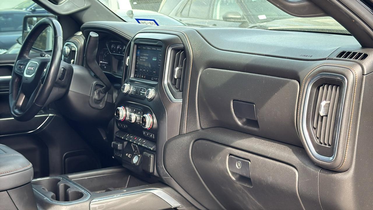 2021 GMC Sierra 1500 AT4  Selma TX