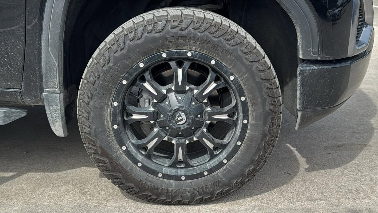 2021 GMC Sierra 1500 AT4  Selma TX