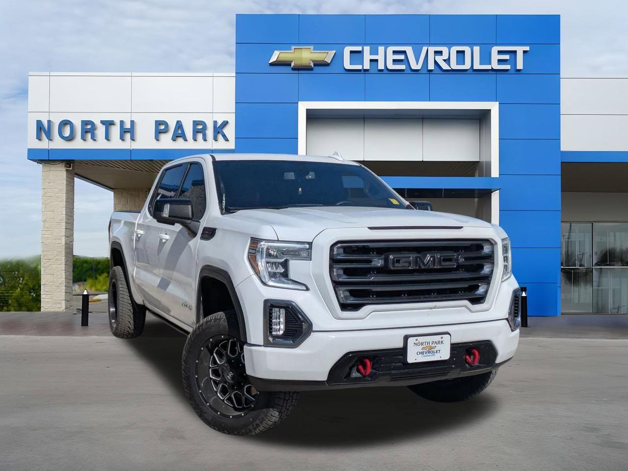 2021 GMC Sierra 1500 AT4