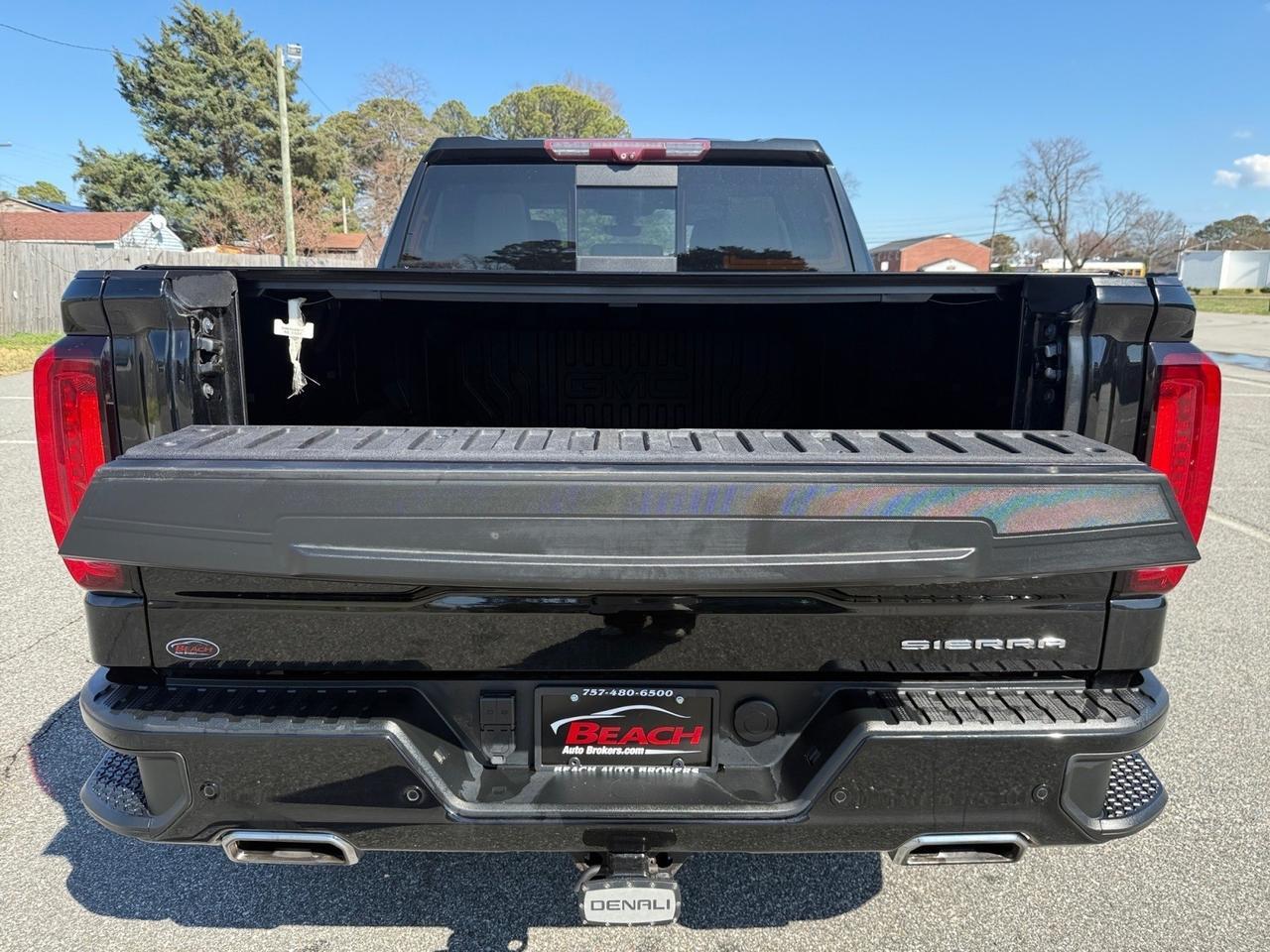 2021 GMC Sierra 1500 Denali, HEATED/VENTILATED SEATS, HEATED REAR SEATS, SUNROOF, TONNEAU COVER, POWER RUNNING BOARDS, TOW PACKAGE, POWER FOLDING MIRRORS, UNIVERSAL GARAGE DOOR OPENER, APPLE CARPLAY/ANDROID AUTO, MOTO METAL WHEELS, THIS DENALI HAS IT ALL MAKE IT YOURS TO Norfolk VA