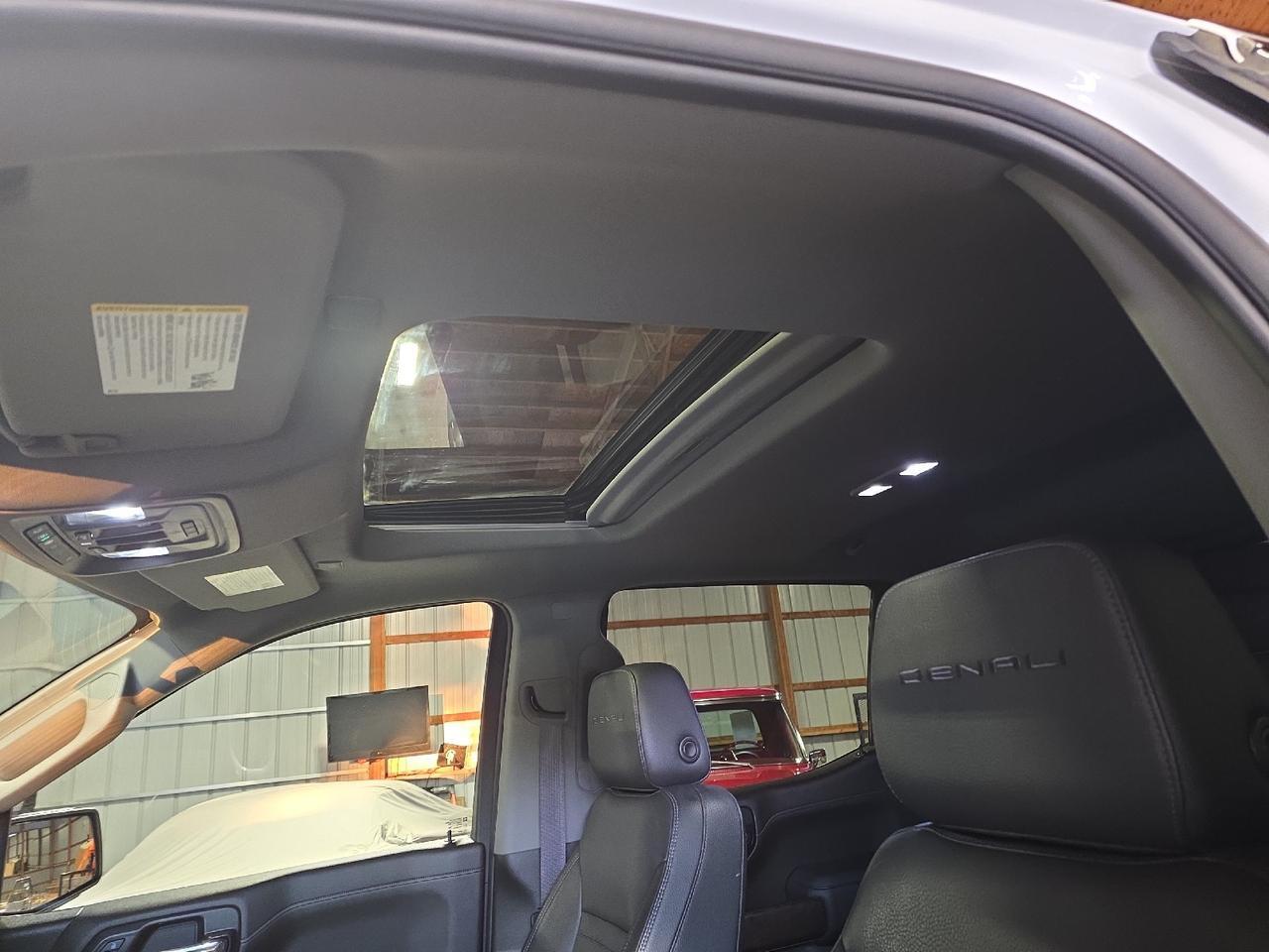 2021 GMC Sierra 1500 Denali Sand Lake NY