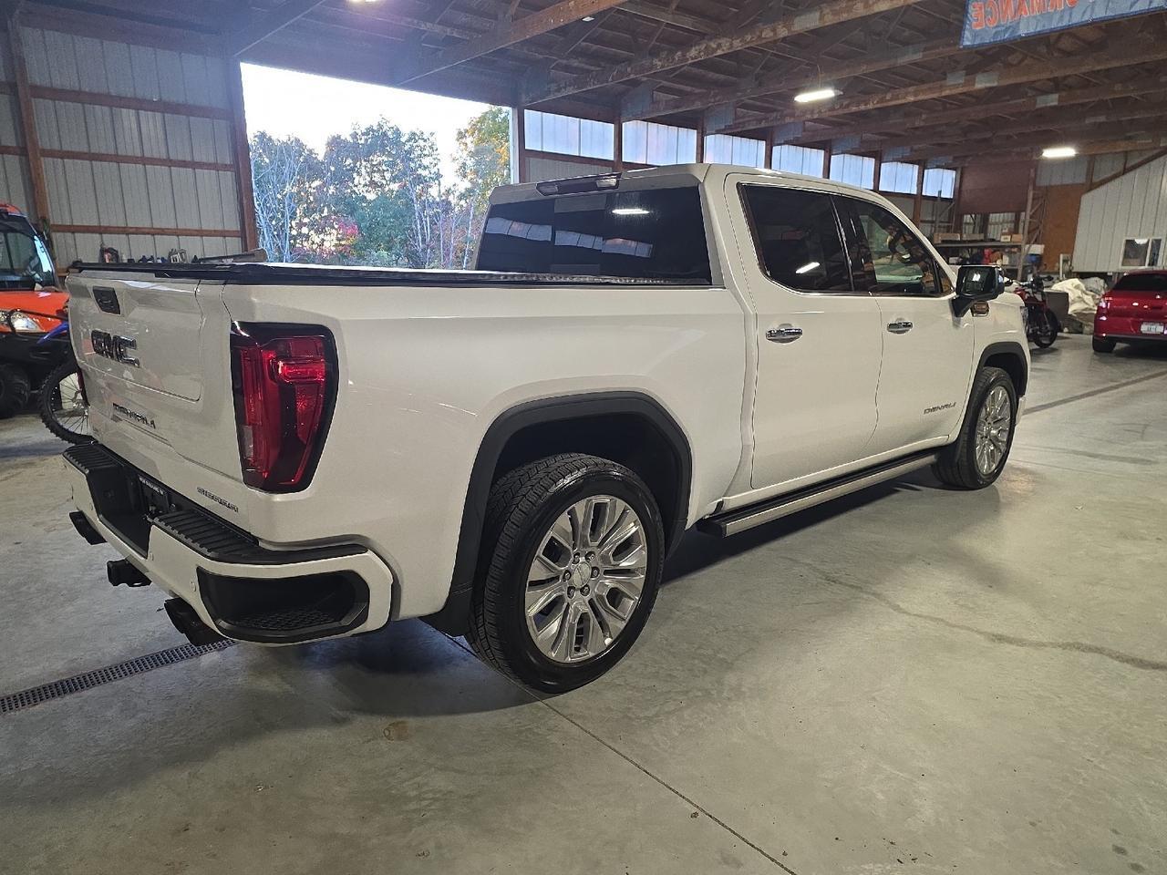 2021 GMC Sierra 1500 Denali Sand Lake NY