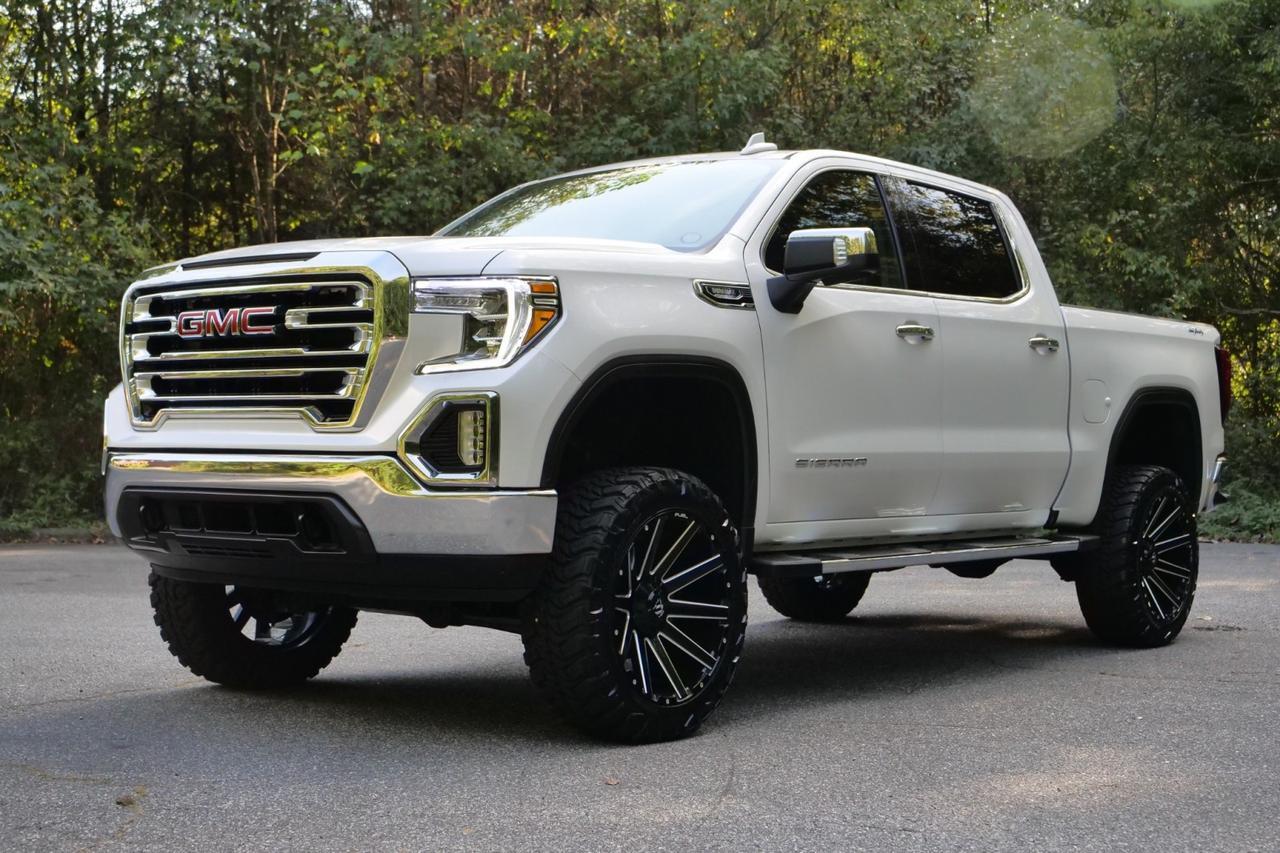 2021 GMC Sierra 1500 SLT 4X4 / Duramax Diesel / Upgrades Lincolnton NC