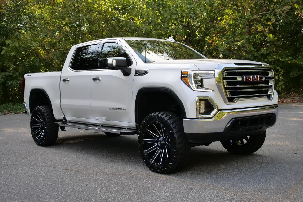 2021 GMC Sierra 1500 SLT 4X4 / Duramax Diesel / Upgrades Lincolnton NC