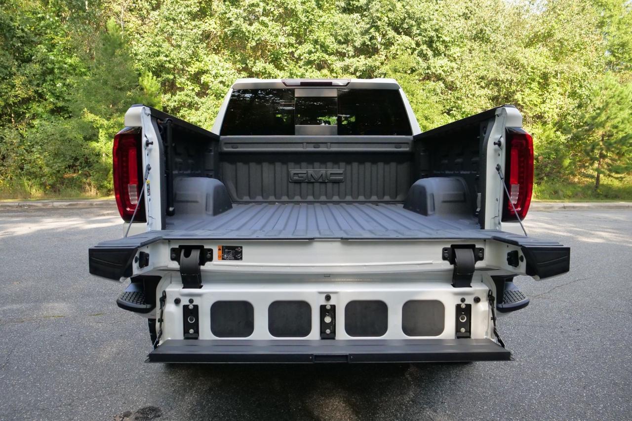 2021 GMC Sierra 1500 SLT 4X4 / Duramax Diesel / Upgrades Lincolnton NC