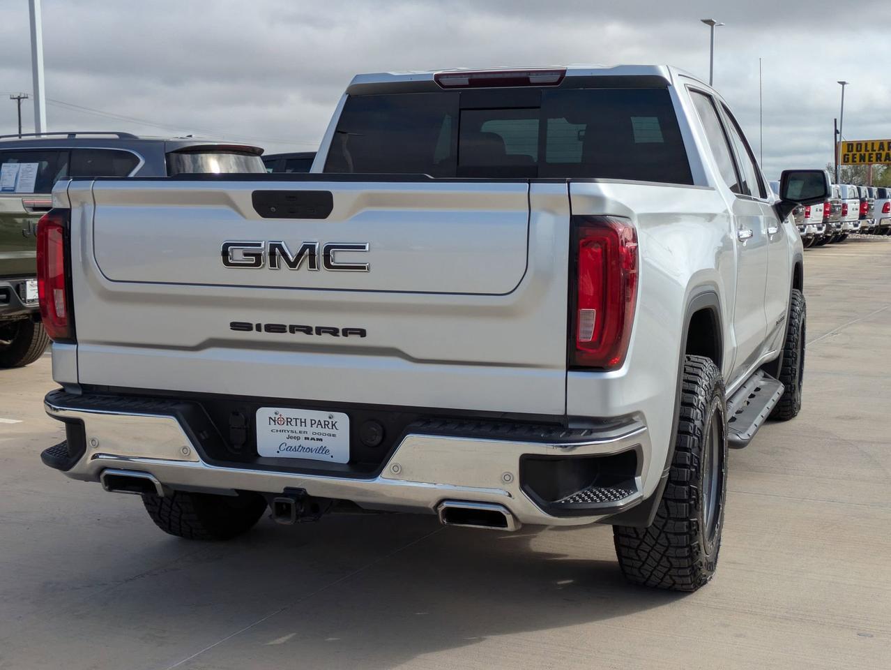 2021 GMC Sierra 1500 SLT