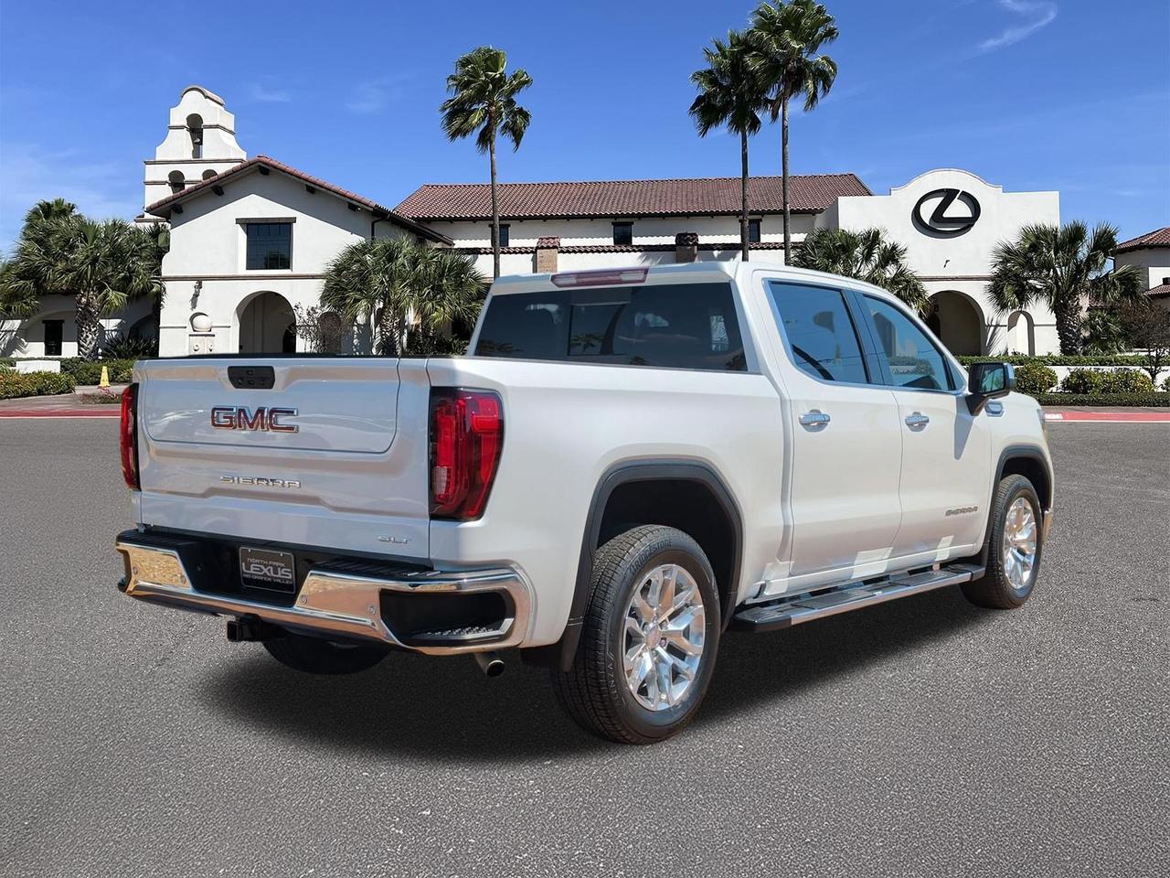 2021 GMC Sierra 1500 SLT