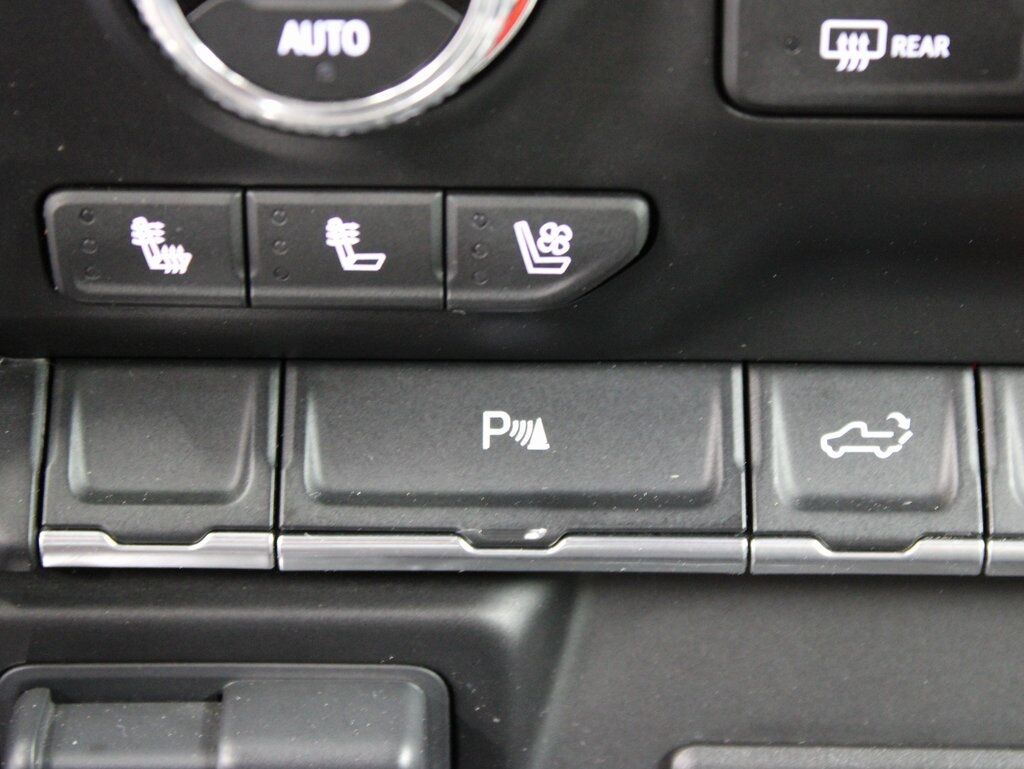 2021 GMC Sierra 2500HD 4x4 Crew Cab AT4 Fond du Lac WI
