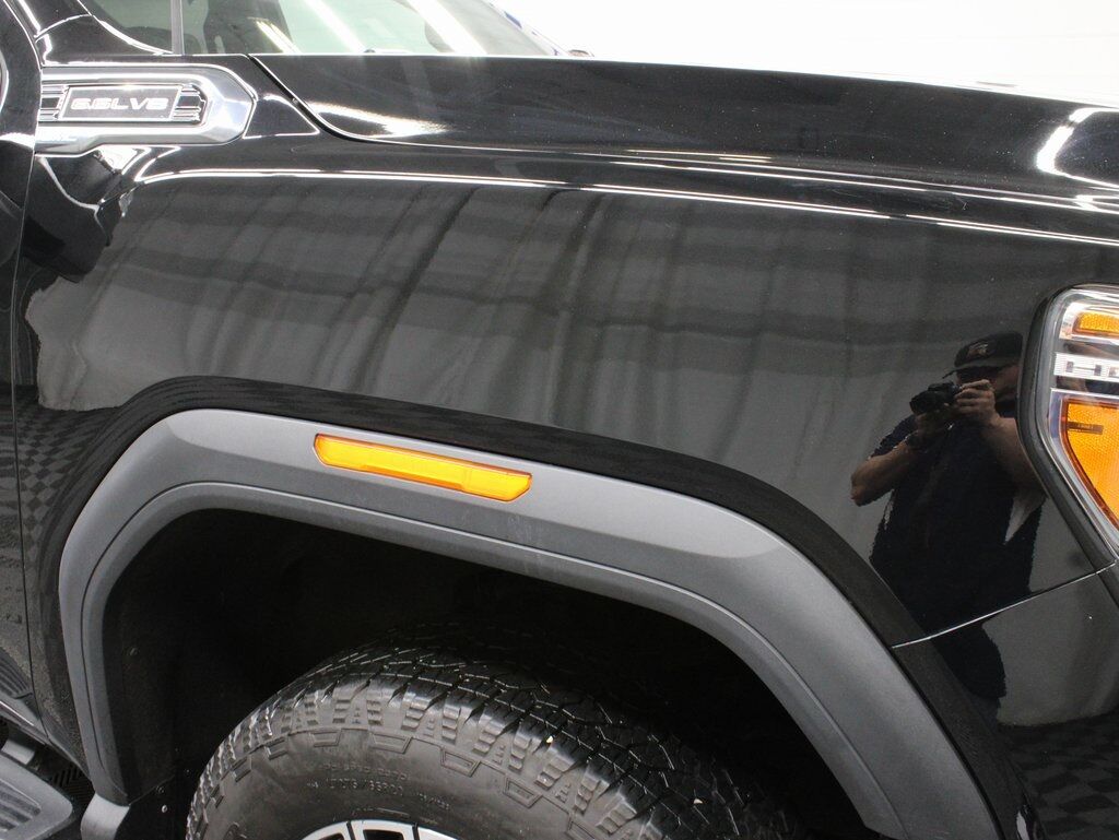 2021 GMC Sierra 2500HD 4x4 Crew Cab AT4 Fond du Lac WI