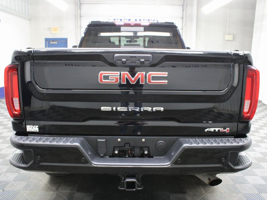 2021 GMC Sierra 2500HD 4x4 Crew Cab AT4 Fond du Lac WI