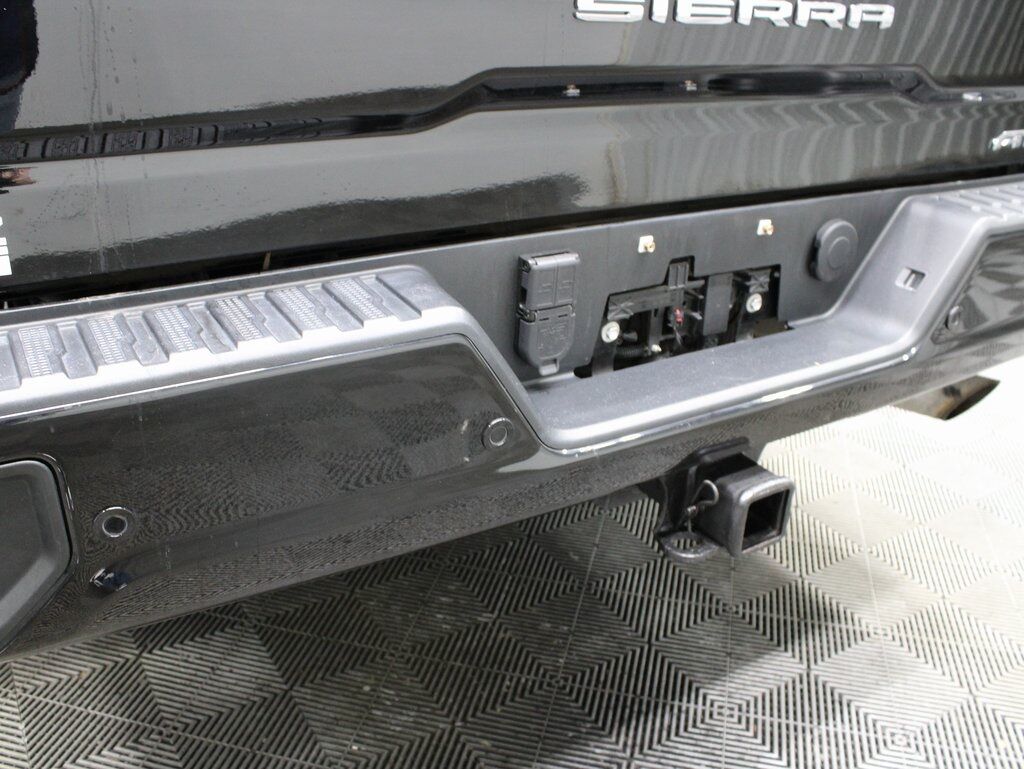 2021 GMC Sierra 2500HD 4x4 Crew Cab AT4 Fond du Lac WI