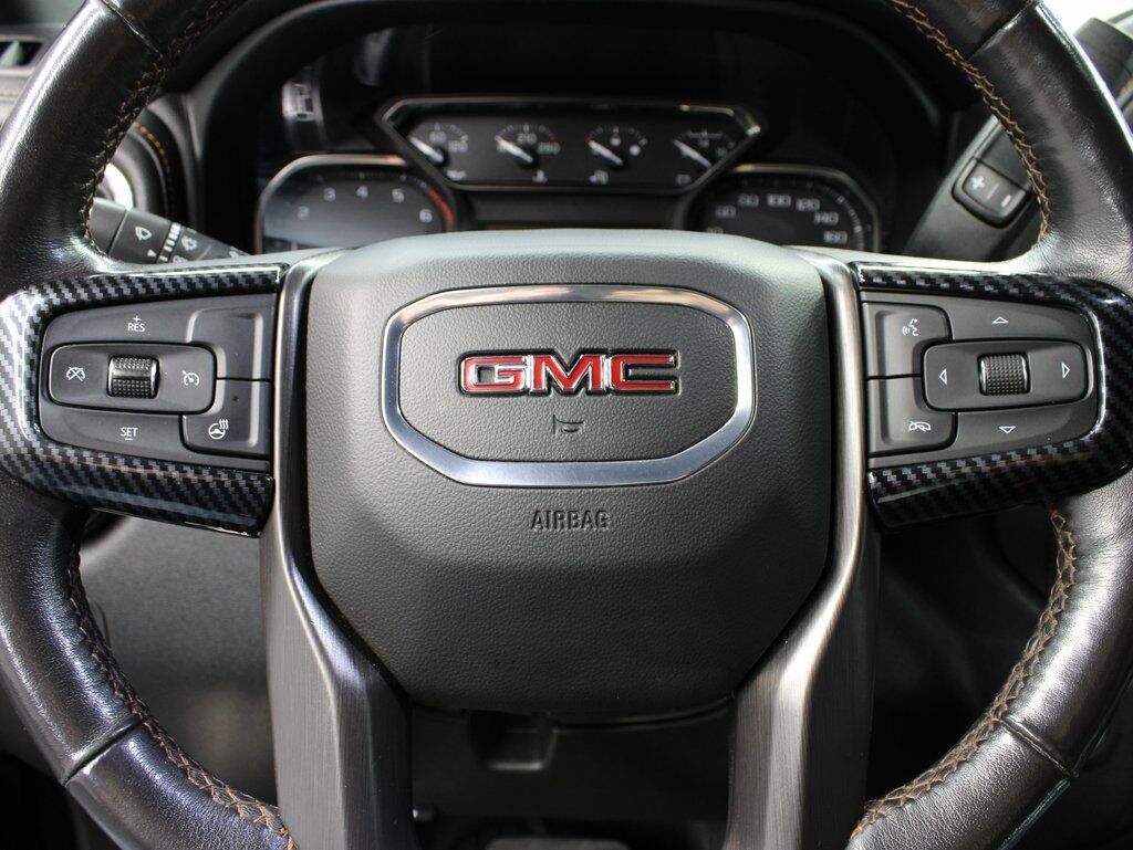 2021 GMC Sierra 2500HD 4x4 Crew Cab AT4 Fond du Lac WI