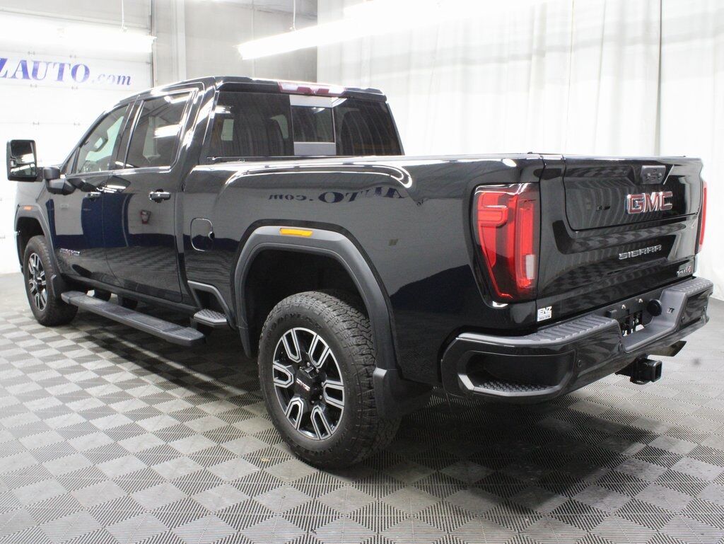 2021 GMC Sierra 2500HD 4x4 Crew Cab AT4 Fond du Lac WI