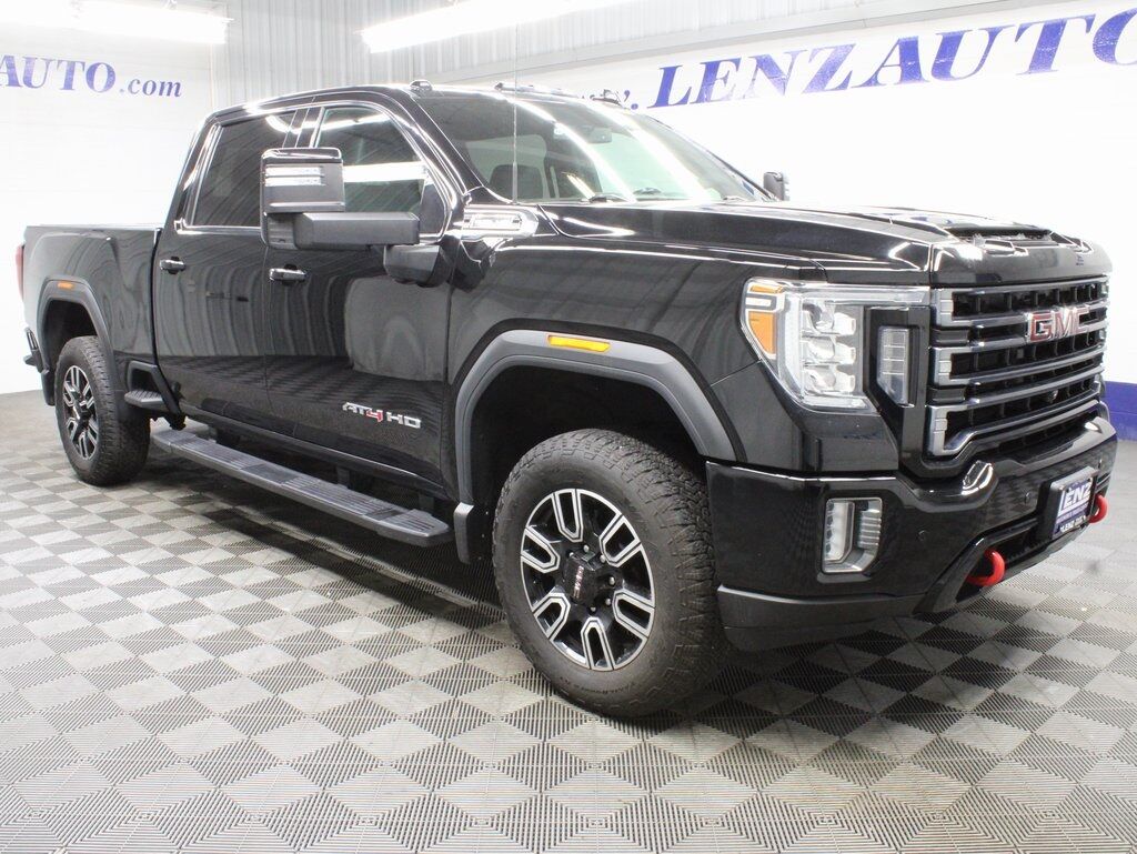 2021 GMC Sierra 2500HD 4x4 Crew Cab AT4 Fond du Lac WI