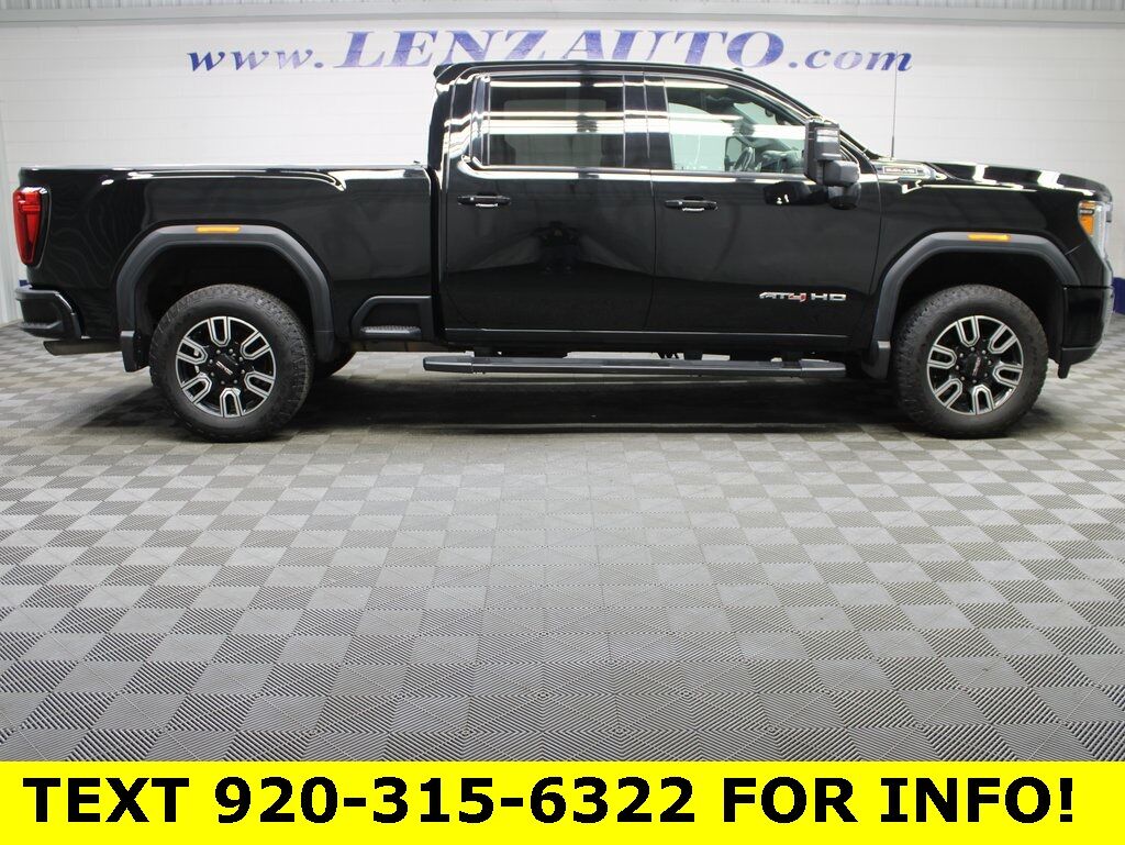 2021 GMC Sierra 2500HD 4x4 Crew Cab AT4 Fond du Lac WI