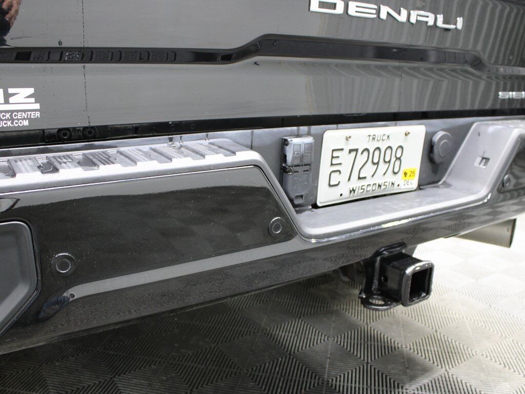 2021 GMC Sierra 2500HD 4x4 Crew Cab Denali Fond du Lac WI