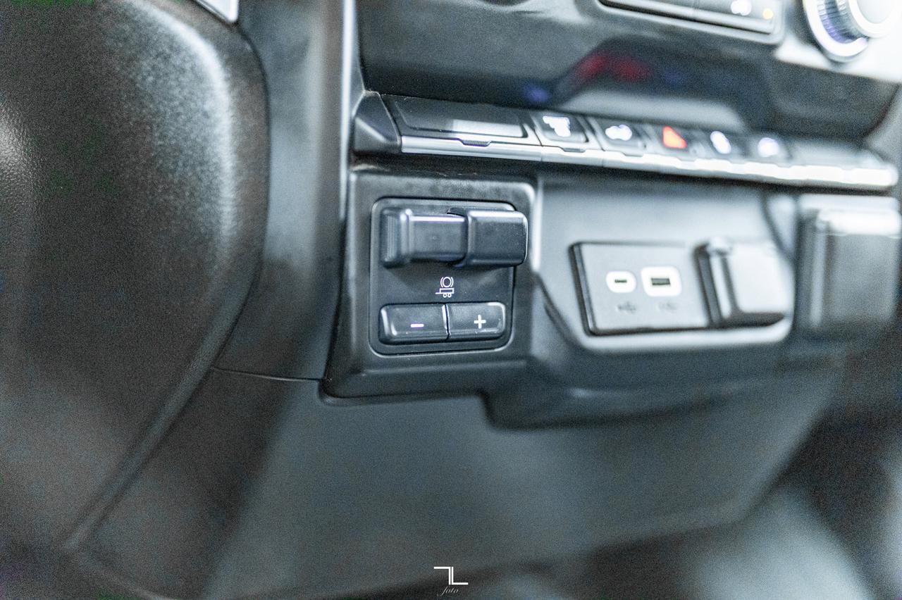 2021 GMC Sierra 2500HD 4x4 Crew Cab SLE Diesel BCam Red Deer AB