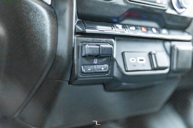 2021 GMC Sierra 2500HD 4x4 Crew Cab SLE Diesel BCam Red Deer AB