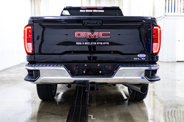 2021 GMC Sierra 2500HD 4x4 Crew Cab SLE Diesel BCam Red Deer AB