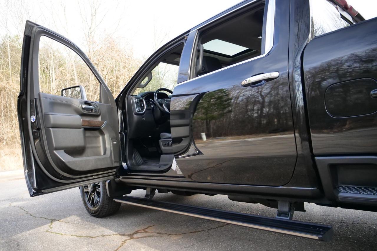 2021 GMC Sierra 2500HD Denali 4X4 / Black Diamond Edition / Ultimate PKG! Lincolnton NC