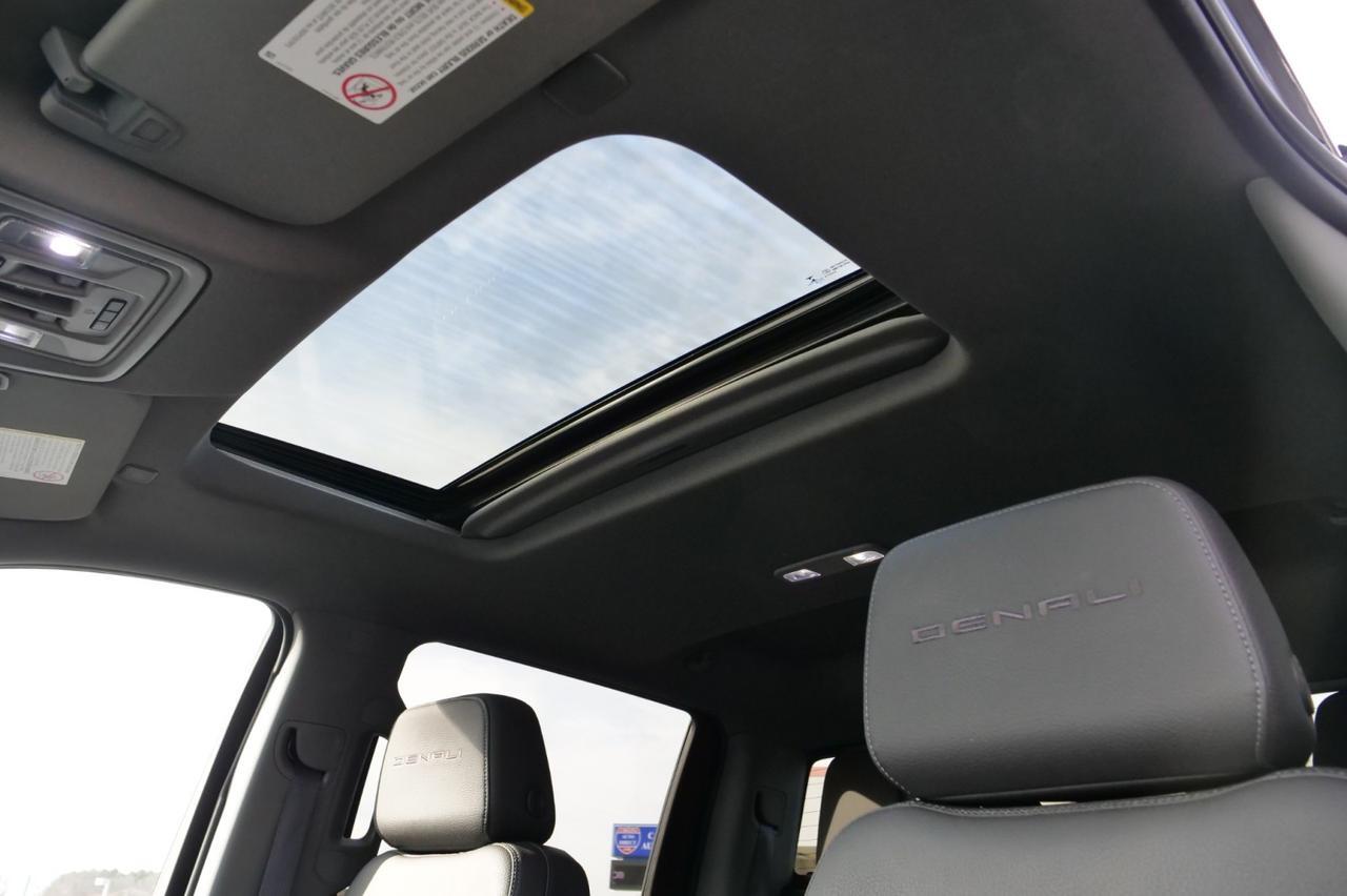 2021 GMC Sierra 2500HD Denali 4X4 / Black Diamond Edition / Ultimate PKG! Lincolnton NC