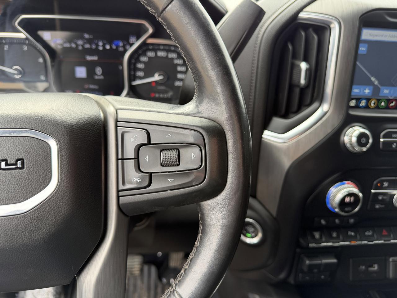 2021 GMC Sierra 2500HD Denali Crew Cab 4WD | V8 Diesel | Leather | Heated Vented Seats | NAV | Remote Start | Sunroof Redwater AB