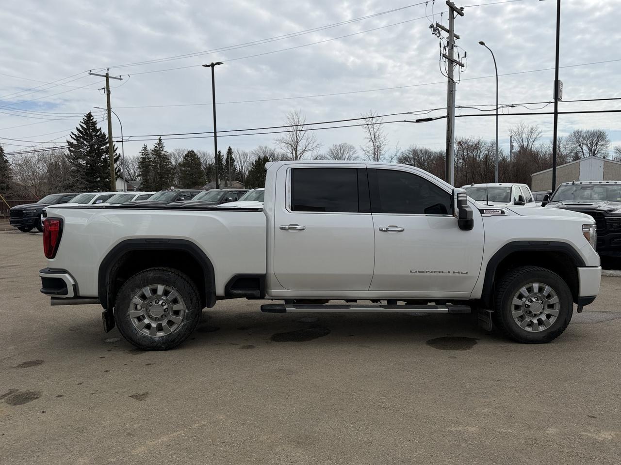 2021 GMC Sierra 2500HD Denali Crew Cab 4WD | V8 Diesel | Leather | Heated Vented Seats | NAV | Remote Start | Sunroof Redwater AB