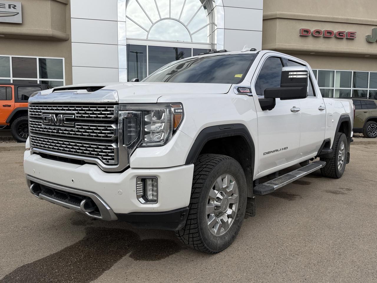 2021 GMC Sierra 2500HD Denali Crew Cab 4WD | V8 Diesel | Leather | Heated Vented Seats | NAV | Remote Start | Sunroof Redwater AB