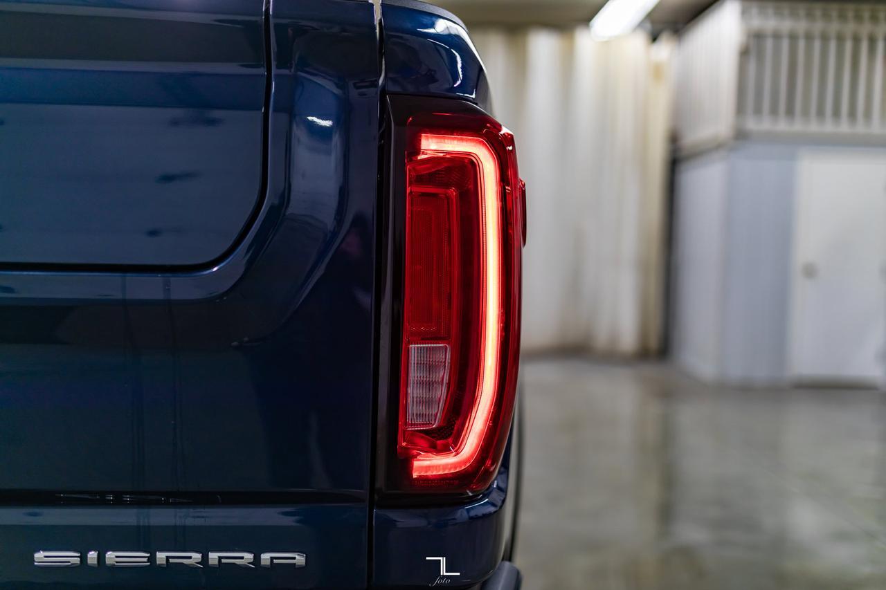 2021 GMC Sierra 3500HD 4x4 Crew Cab Denali Diesel Leather Roof Nav BCam Red Deer AB