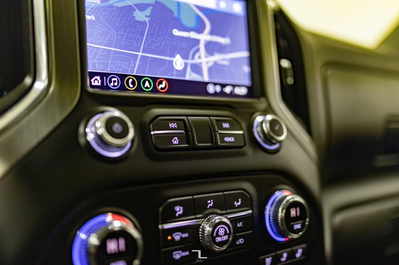 2021 GMC Sierra 3500HD 4x4 Crew Cab Denali Diesel Leather Roof Nav BCam Red Deer AB