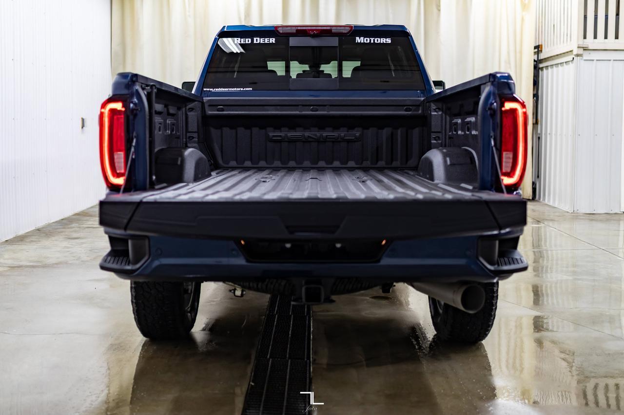 2021 GMC Sierra 3500HD 4x4 Crew Cab Denali Diesel Leather Roof Nav BCam Red Deer AB