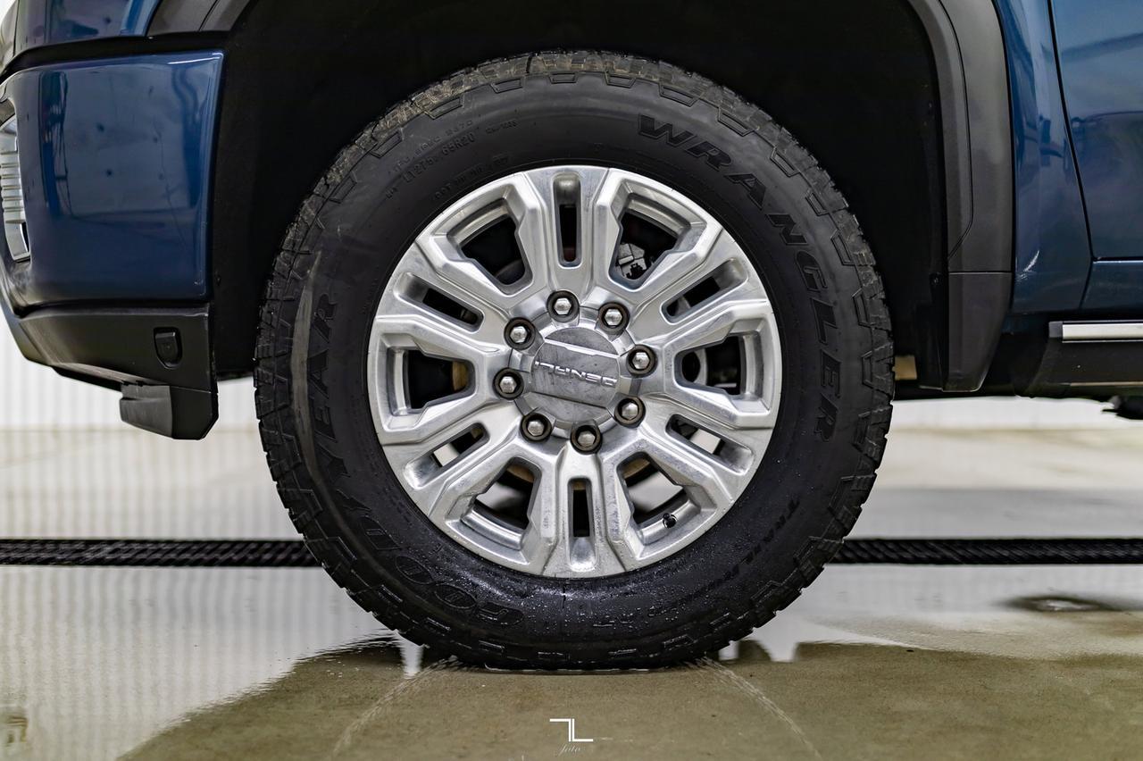 2021 GMC Sierra 3500HD 4x4 Crew Cab Denali Diesel Leather Roof Nav BCam Red Deer AB