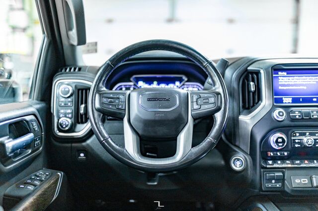 2021 GMC Sierra 3500HD 4x4 Crew Cab Denali Longbox Diesel Leather Roof Nav BCam Red Deer AB