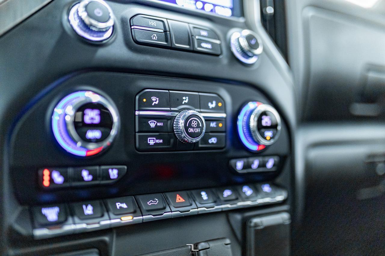 2021 GMC Sierra 3500HD 4x4 Crew Cab Denali Longbox Diesel Leather Roof Nav BCam Red Deer AB