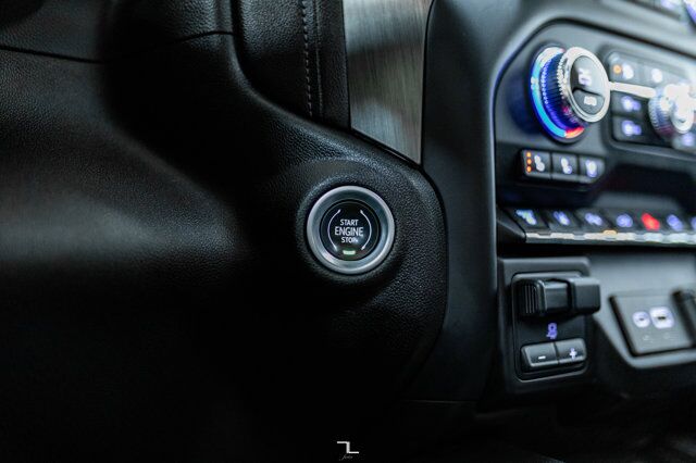 2021 GMC Sierra 3500HD 4x4 Crew Cab Denali Longbox Diesel Leather Roof Nav BCam Red Deer AB